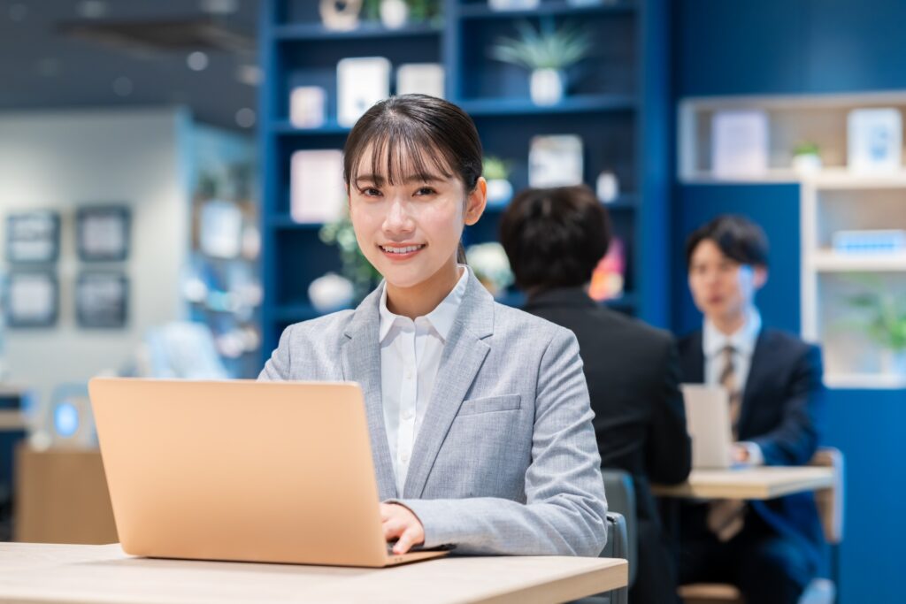 デジタルパートナー事業